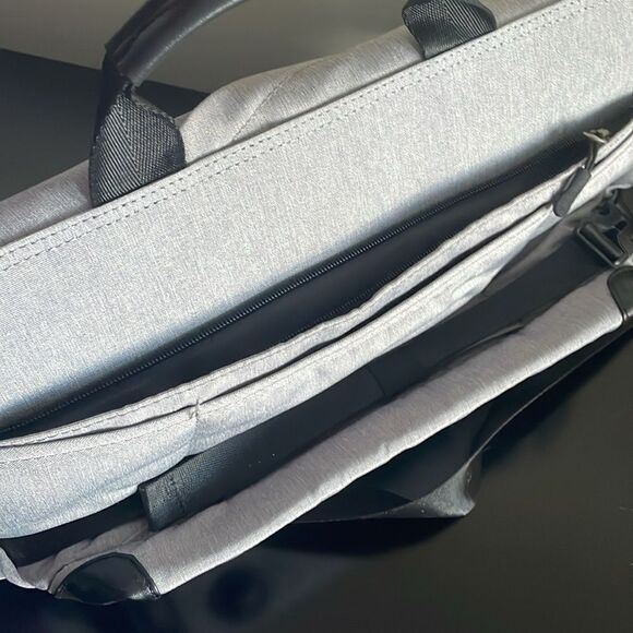 Laptop bag bring unisex multi compartment messanger bag grey college bag EUC - Picture 8 of 12